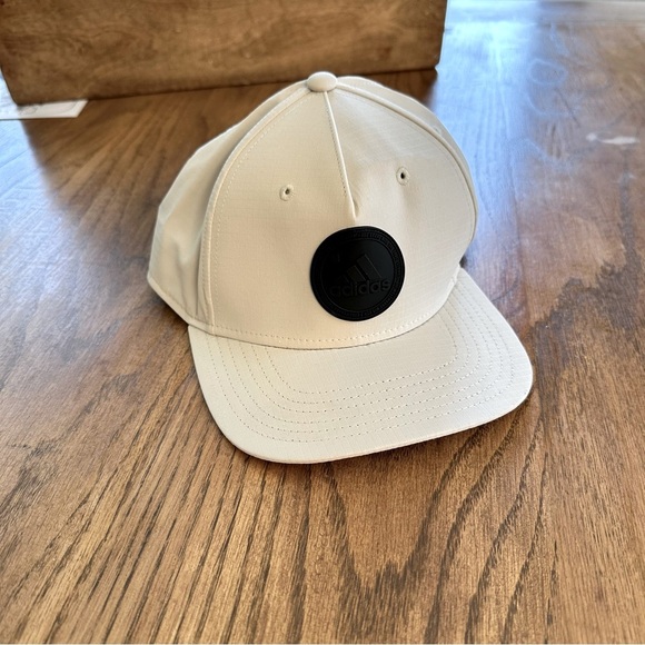 Adidas Affiliate II Light Beige Adjustable SnapBack Cap Hat - Picture 1 of 7